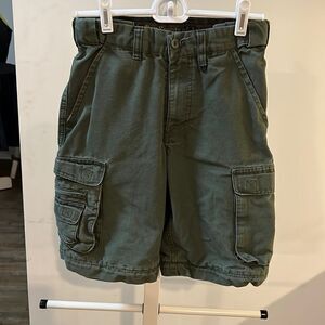 Boy Scouts of America youth size 8 green cargo shorts/pants.